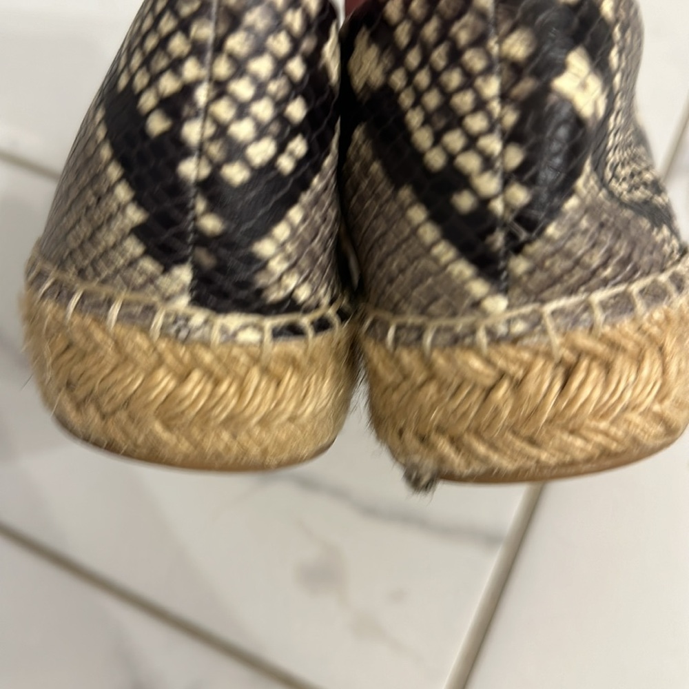 Jack Rogers Shoes - Picture 4 of 6